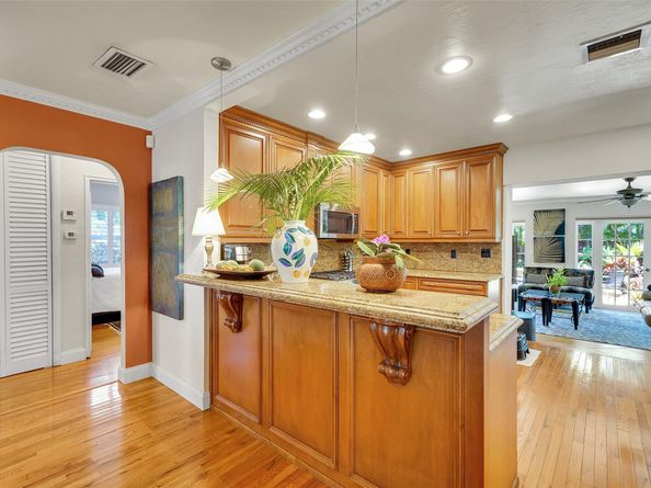 1438 Fletcher St, Hollywood FL 33020