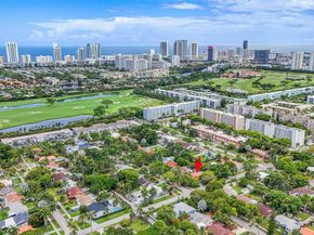 1438 Fletcher St, Hollywood FL 33020