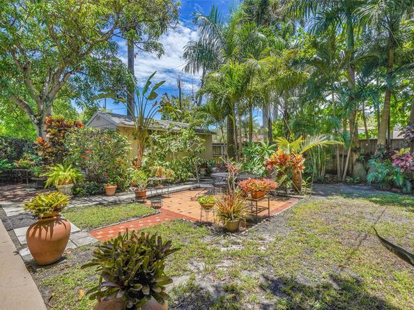 1438 Fletcher St, Hollywood FL 33020