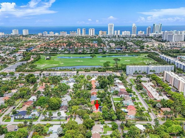 1438 Fletcher St, Hollywood FL 33020