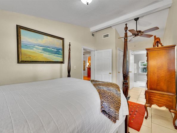 1438 Fletcher St, Hollywood FL 33020