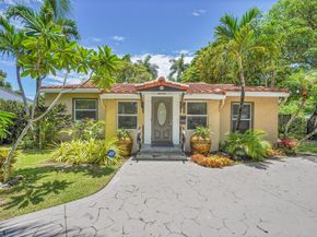 1438 Fletcher St, Hollywood FL 33020