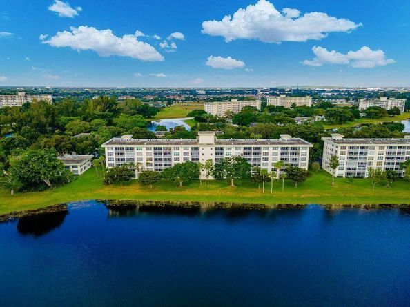 3150 N Course Ln 604, Pompano Beach FL 33069