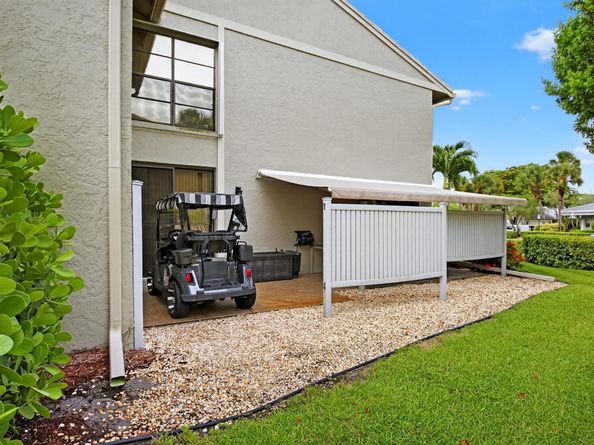 70 Eastgate Drive A, Boynton Beach FL 33436