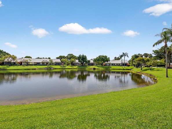 70 Eastgate Drive A, Boynton Beach FL 33436