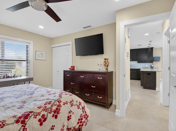70 Eastgate Drive A, Boynton Beach FL 33436