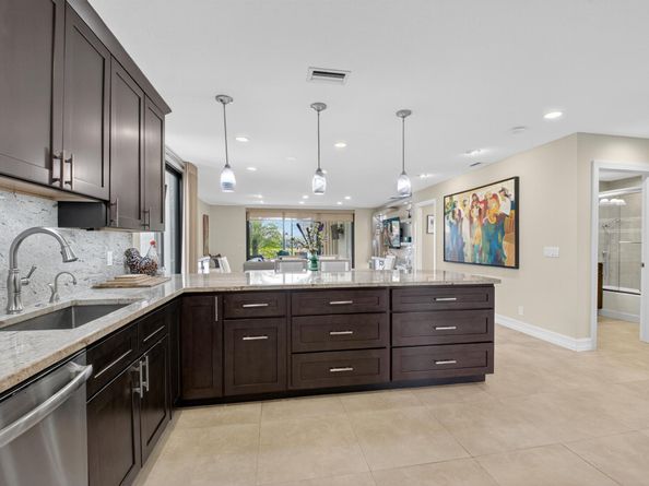 70 Eastgate Drive A, Boynton Beach FL 33436