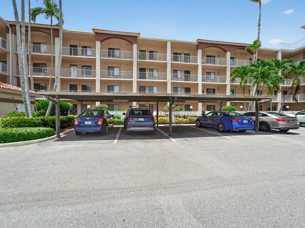 6193 Pointe Regal Circle 106, Delray Beach FL 33484