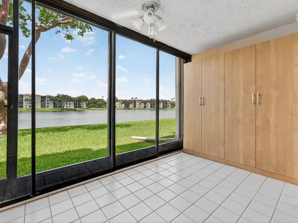 6193 Pointe Regal Circle 106, Delray Beach FL 33484