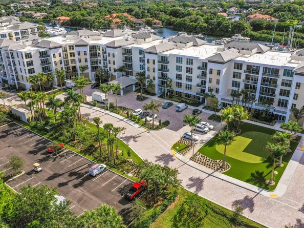2720 Donald Ross Road 203, Palm Beach Gardens FL 33410