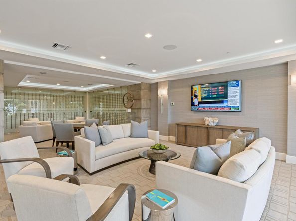 2720 Donald Ross Road 203, Palm Beach Gardens FL 33410