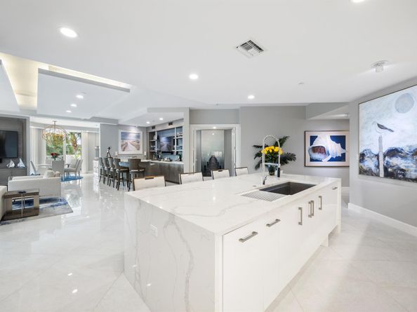 2720 Donald Ross Road 203, Palm Beach Gardens FL 33410
