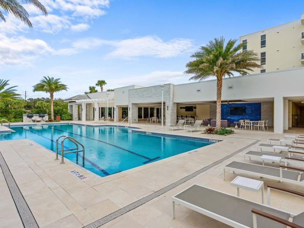 2720 Donald Ross Road 203, Palm Beach Gardens FL 33410