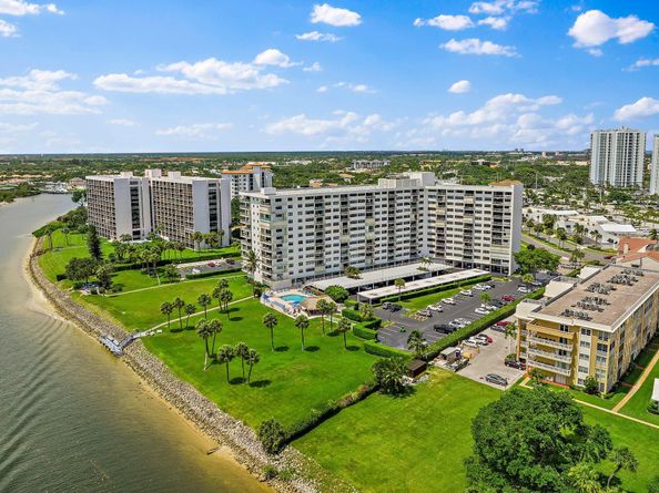 336 Golfview Road 719, North Palm Beach FL 33408