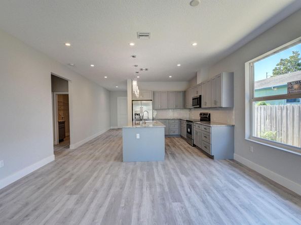 715 NW 1st Street, Delray Beach FL 33444