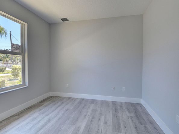715 NW 1st Street, Delray Beach FL 33444