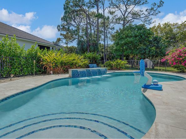 403 Mangrove Point, Jupiter FL 33458