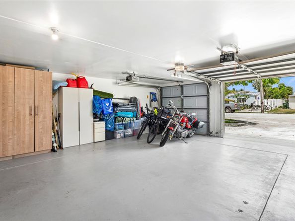 1012 Avocado Isle, Fort Lauderdale FL 33315