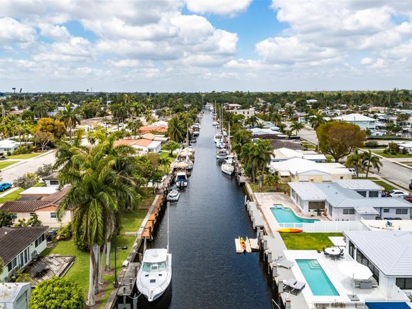 1012 Avocado Isle, Fort Lauderdale FL 33315