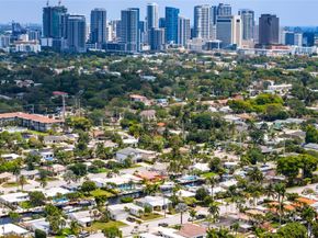 1012 Avocado Isle, Fort Lauderdale FL 33315