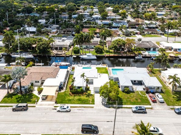 1012 Avocado Isle, Fort Lauderdale FL 33315