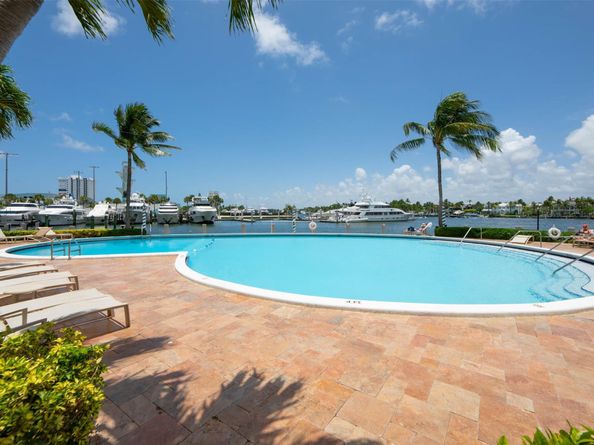 1 Las Olas Circle PH3, Fort Lauderdale FL 33316