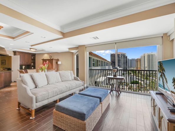 1 Las Olas Circle PH3, Fort Lauderdale FL 33316