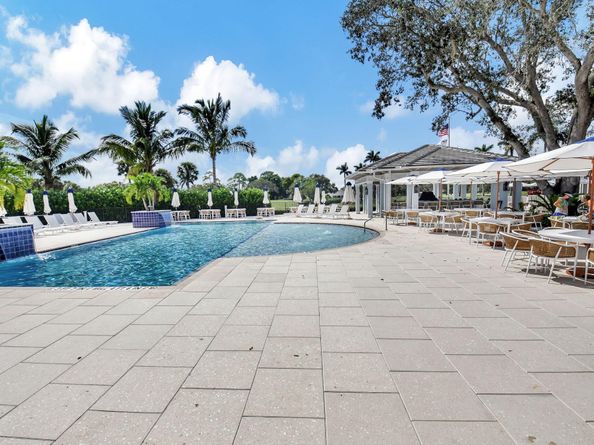 11943 Date Palm Drive, Boynton Beach FL 33436