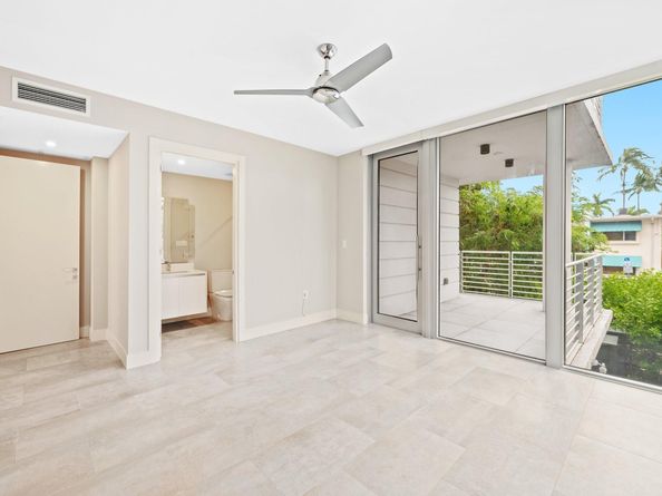 133 Isle of Venice Dr 201, Fort Lauderdale FL 33301