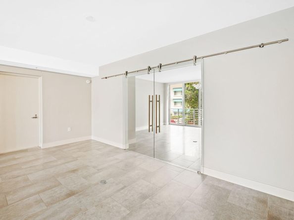 133 Isle of Venice Dr 201, Fort Lauderdale FL 33301