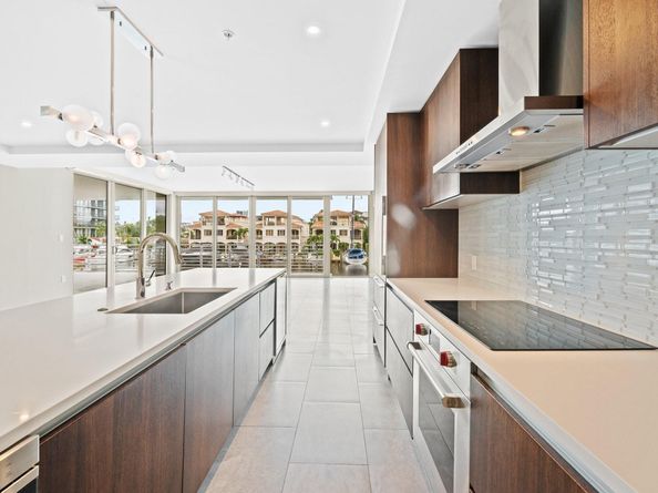 133 Isle of Venice Dr 201, Fort Lauderdale FL 33301