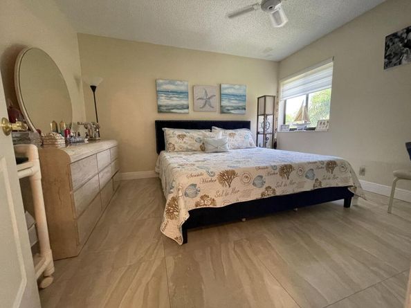 11282 Green Lake Drive 202, Boynton Beach FL 33437