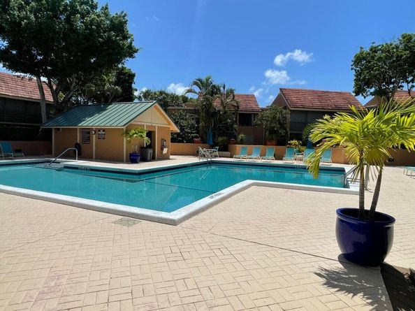 11282 Green Lake Drive 202, Boynton Beach FL 33437