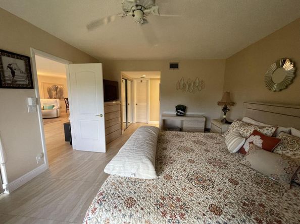 11282 Green Lake Drive 202, Boynton Beach FL 33437