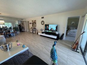 11282 Green Lake Drive 202, Boynton Beach FL 33437
