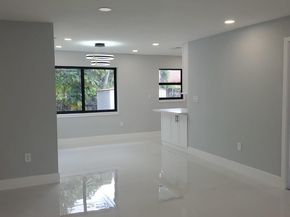 440 NE 174th St, North Miami Beach FL 33162