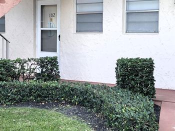 12011 Poinciana 102 Boulevard S