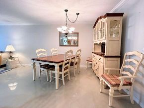 125 S Ocean Avenue 207, Palm Beach Shores FL 33404