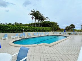 125 S Ocean Avenue 207, Palm Beach Shores FL 33404