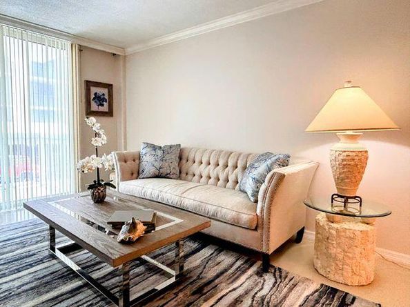 125 S Ocean Avenue 207, Palm Beach Shores FL 33404