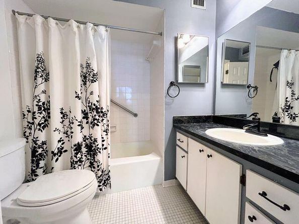 125 S Ocean Avenue 207, Palm Beach Shores FL 33404