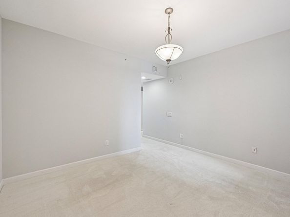 2650 Lake Shore Drive NE 1006, Riviera Beach FL 33404