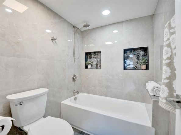 3200 Port Royale Dr N 905, Fort Lauderdale FL 33308