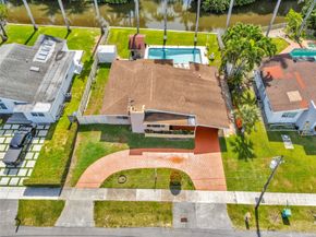 20130 NE 25th Ct, Miami FL 33180