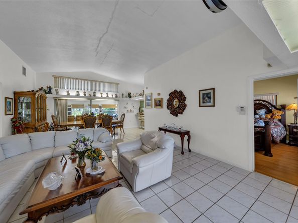 20130 NE 25th Ct, Miami FL 33180