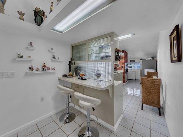 20130 NE 25th Ct, Miami FL 33180