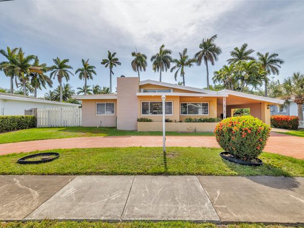 20130 NE 25th Ct, Miami FL 33180