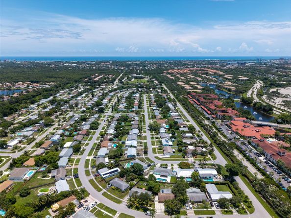 12053 Colony Ave, Palm Beach Gardens FL 33410