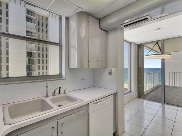 1010 S Ocean Boulevard 914, Pompano Beach FL 33062