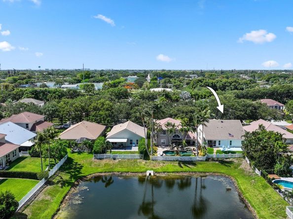1071 Delray Lakes Drive, Delray Beach FL 33444